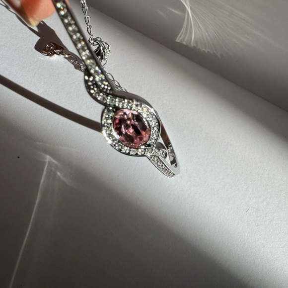 Swarovski silver tone bangle with large pink crystal - Picture 10 of 12